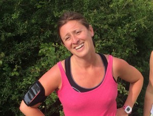 Lizzie Mant runnyhoneys run leader